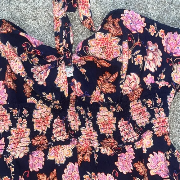 Floral Halter Maxi Dress - Picture 4 of 6